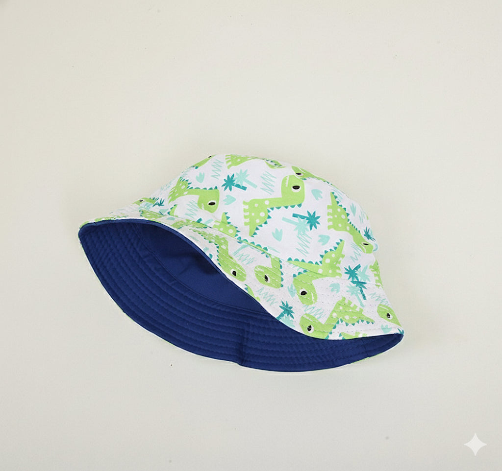 Sombrero de playa doble faz con detalle de dino