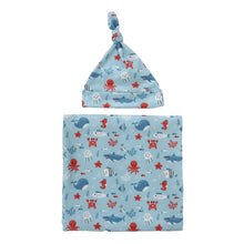 Cargar imagen en el visor de la galería, Manta estampado con gorra
