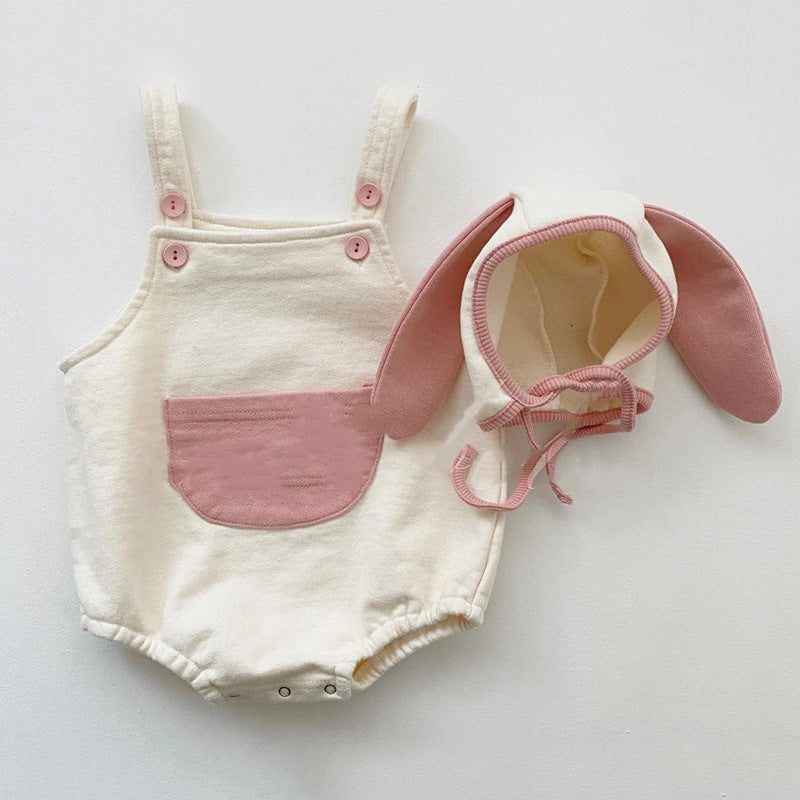 Body jardinera con bolsillo y gorra con orejas