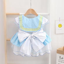 Cargar imagen en el visor de la galería, Conjunto 4 piezas Vestido de Sailor Moon con cubre pañal moño y medias
