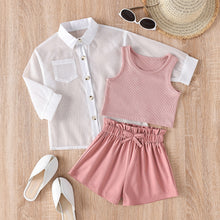 Carregar imagem no visualizador da galeria, Blusa Crop Top con short y camisa transparente
