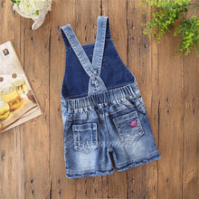 Carregar imagem no visualizador da galeria, Jardinera short jeans
