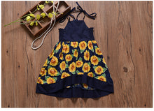 Cargar imagen en el visor de la galería, Vestido de girasoles atado al hombro
