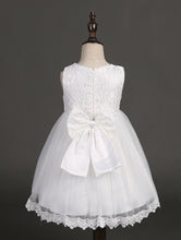 Cargar imagen en el visor de la galería, Vestido con encajes y tutu

