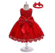 Carregar imagem no visualizador da galeria, Vestido rojo con encajes, moño y vincha
