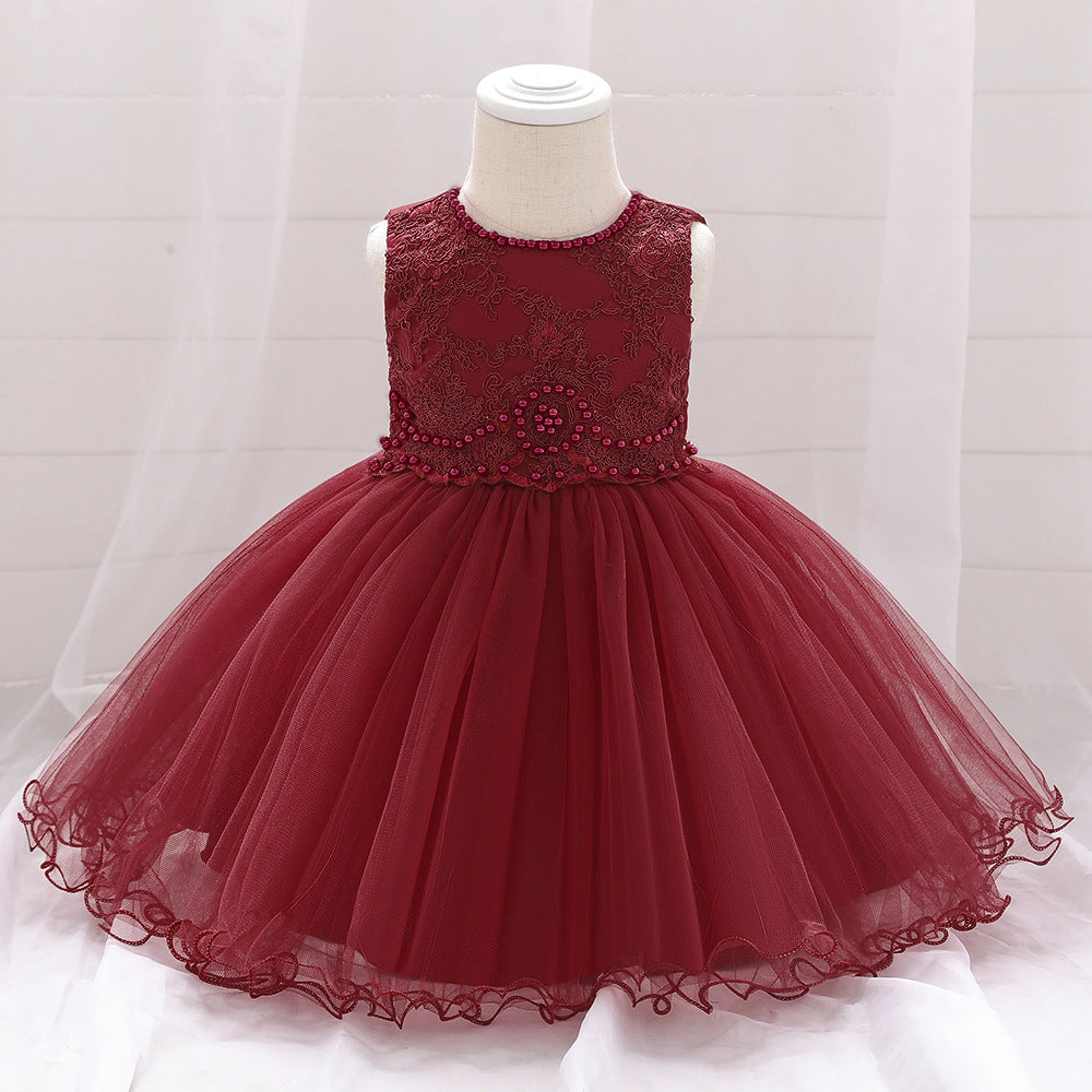 Vestido bordo con perlas