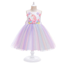 Cargar imagen en el visor de la galería, Vestido de unicornio, detalles de flores, lentejuelas y tutu colorido
