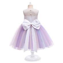 Cargar imagen en el visor de la galería, Vestido de unicornio, detalles de flores, lentejuelas y tutu colorido
