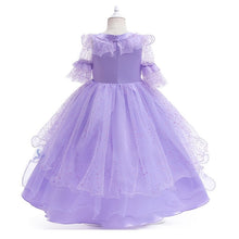 Cargar imagen en el visor de la galería, Vestido estilo Isabel de Encanto con manga transparente, encajes y flores
