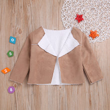 Cargar imagen en el visor de la galería, Chaqueta suede caqui
