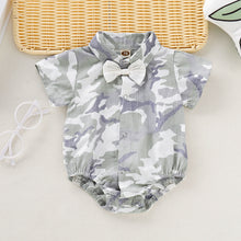 Carregar imagem no visualizador da galeria, Camisa body camuflado con moño
