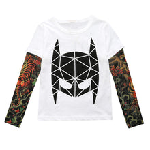 Carregar imagem no visualizador da galeria, Remera mangas largas tipo tatuaje
