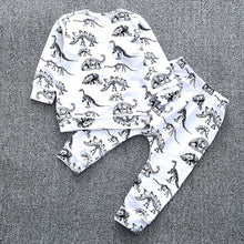 Cargar imagen en el visor de la galería, Buzo y pantalón dino animal gris
