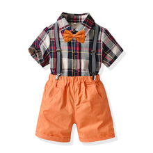 Cargar imagen en el visor de la galería, Camisa cuadrille rojo con azul, short naranja, moño y tirante
