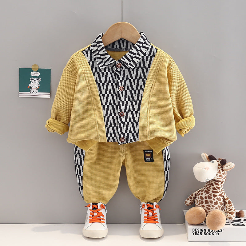 Abrigo campera doble color con diseños y pantalón estilo acanalado