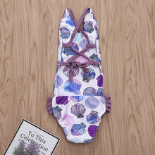 Cargar imagen en el visor de la galería, Traje de baño de conchas del mar espalda cruzada
