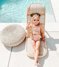 Carregar imagem no visualizador da galeria, Traje de baño bikini naranja con estampa de margaritas

