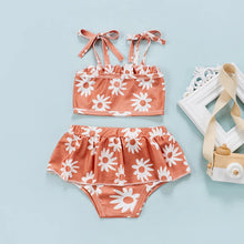 Carregar imagem no visualizador da galeria, Traje de baño bikini naranja con estampa de margaritas
